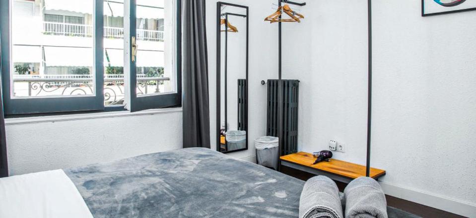 Traveller House Apartment Barcelona Exterior photo